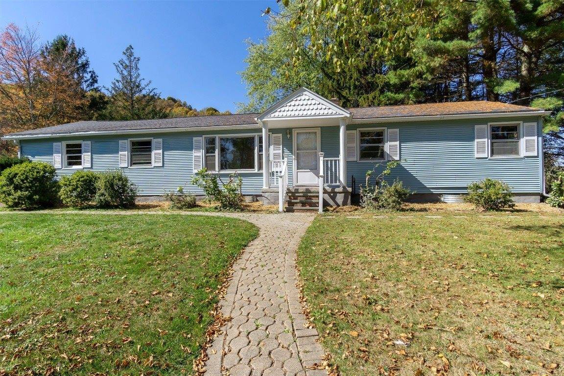 88 Hall Road, Apalachin, NY 13732