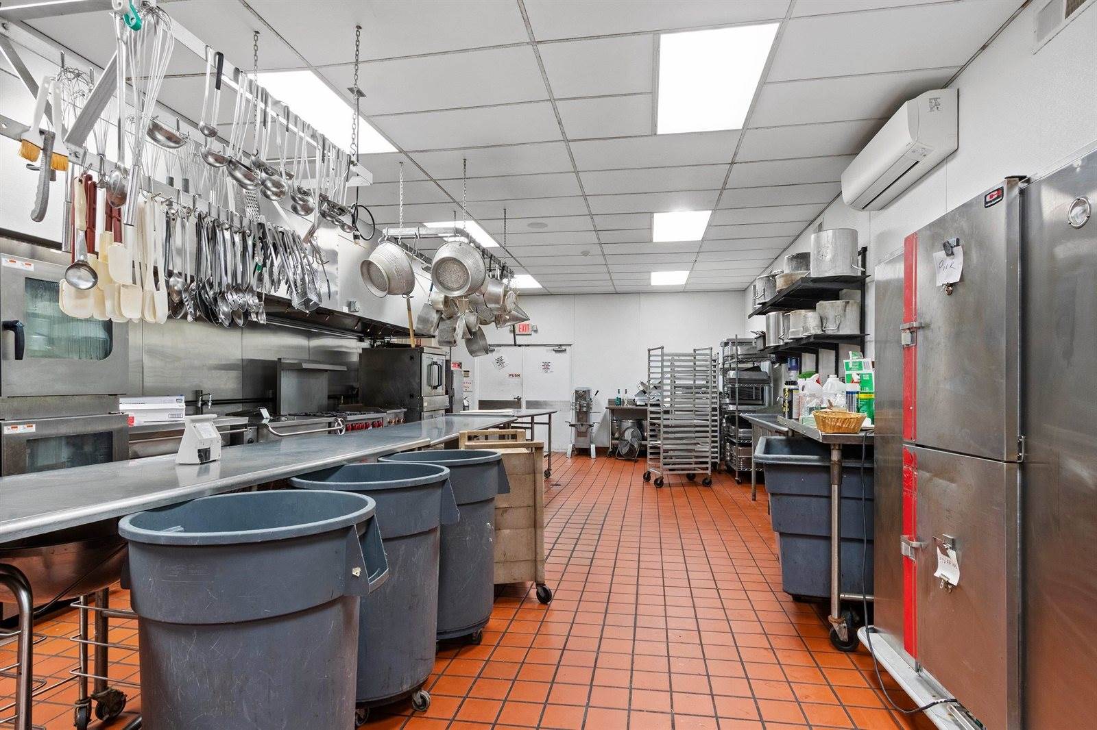 3177 French Road, De Pere, WI 54115