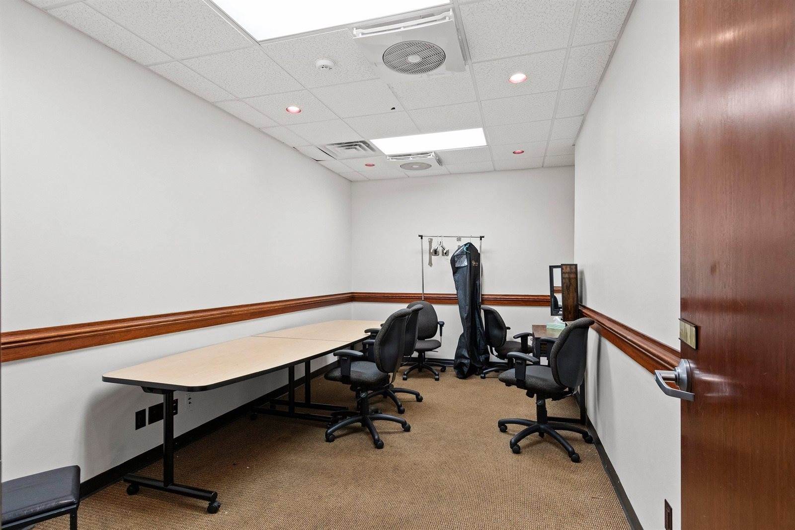 3177 French Road, De Pere, WI 54115