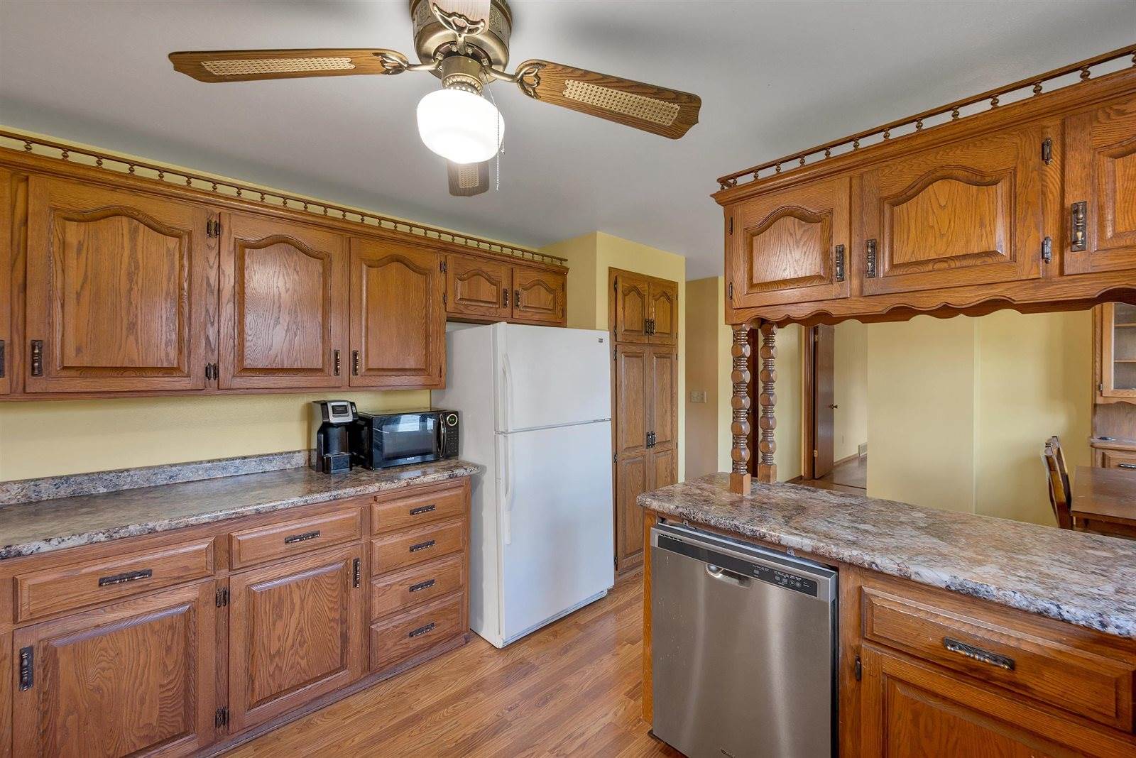 1445 Cormier Road, Green Bay, WI 54313