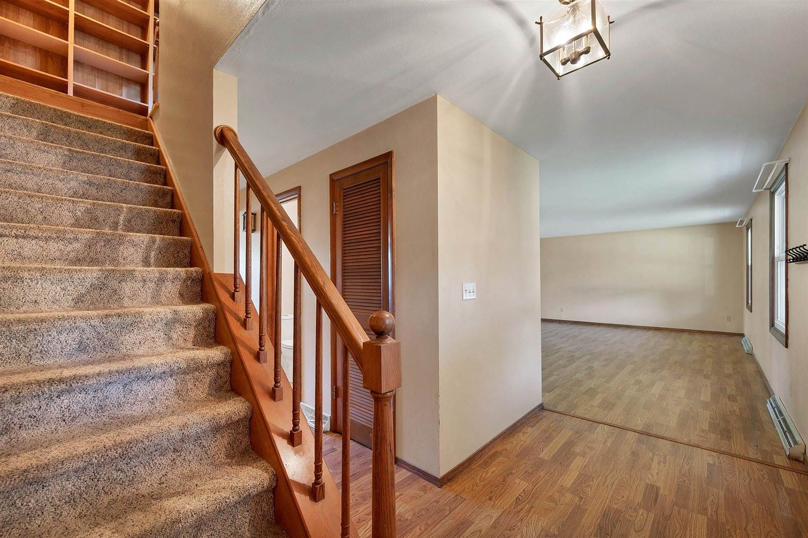 1445 Cormier Road, Green Bay, WI 54313