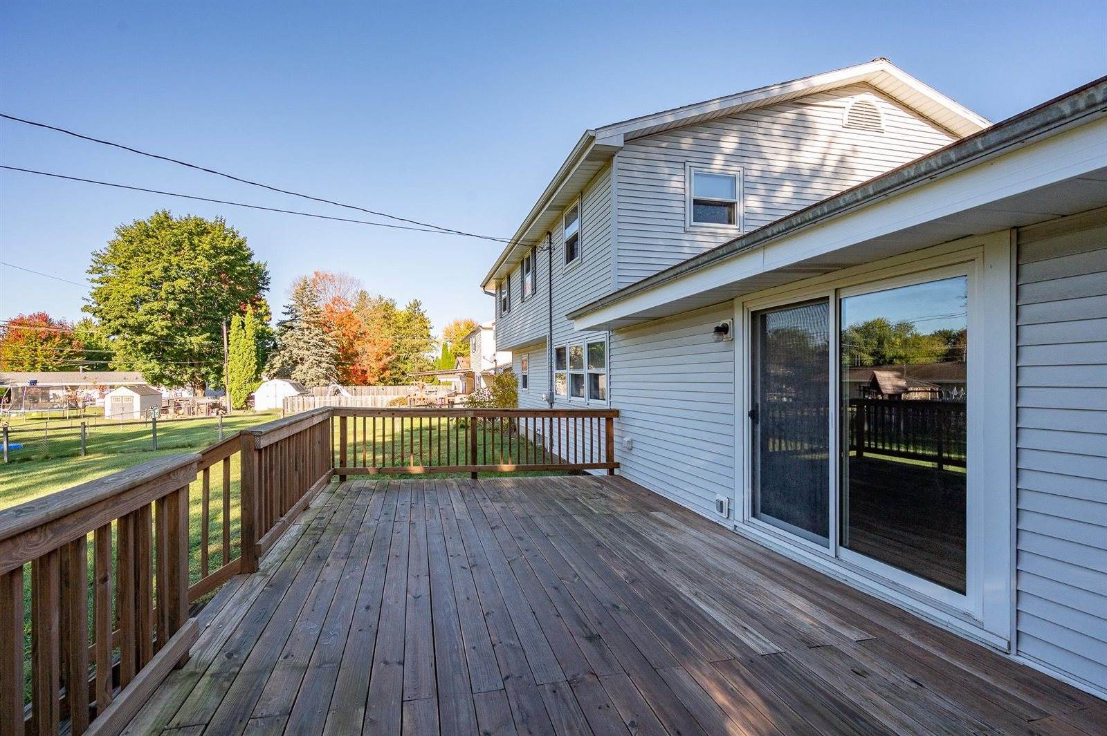 1445 Cormier Road, Green Bay, WI 54313