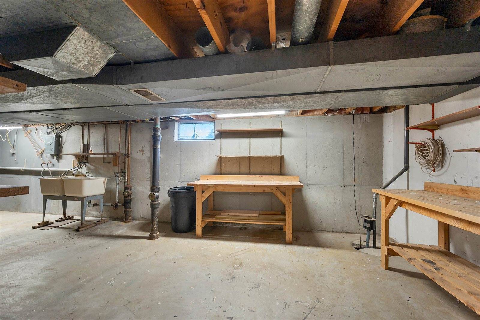 1445 Cormier Road, Green Bay, WI 54313