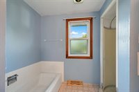 1445 Cormier Road, Green Bay, WI 54313