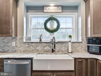 43 Little Sorrel Drive, Middletown, VA 22645