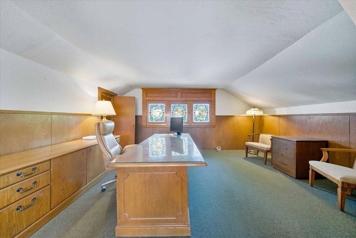 136 West Figueroa Street, Santa Barbara, CA 93101