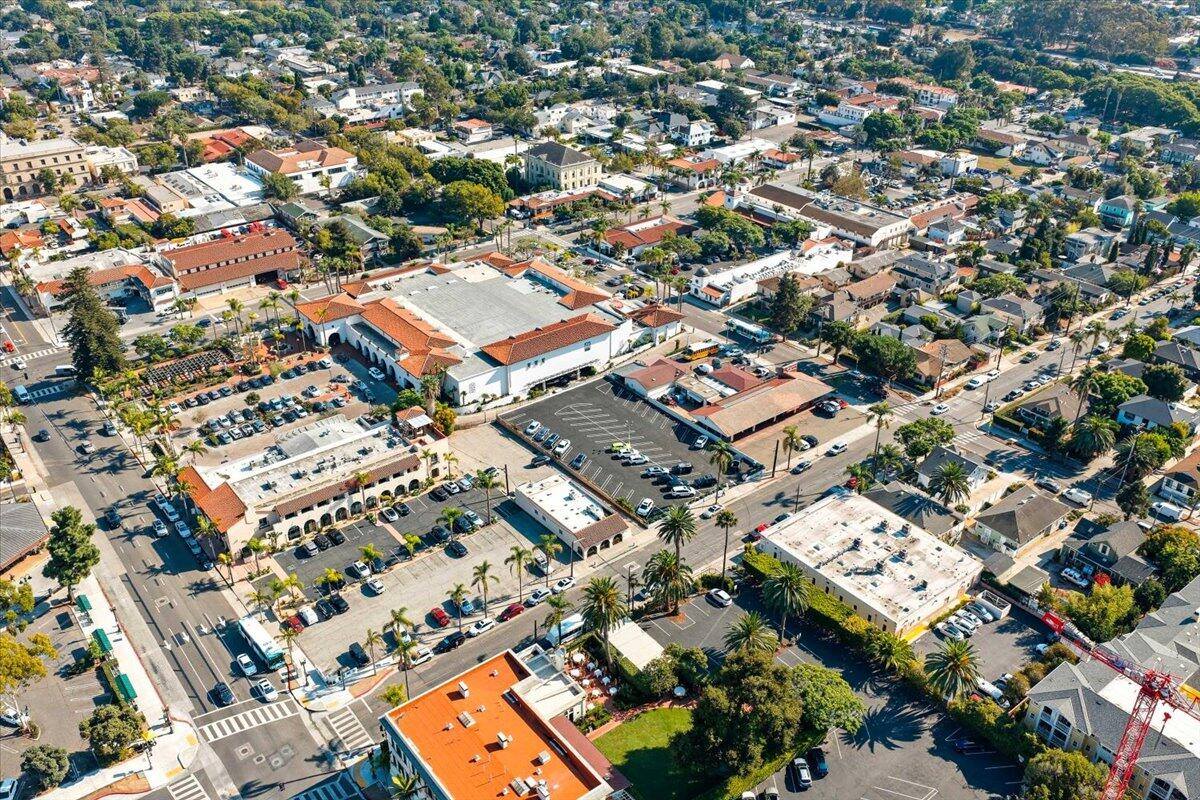 136 West Figueroa Street, Santa Barbara, CA 93101