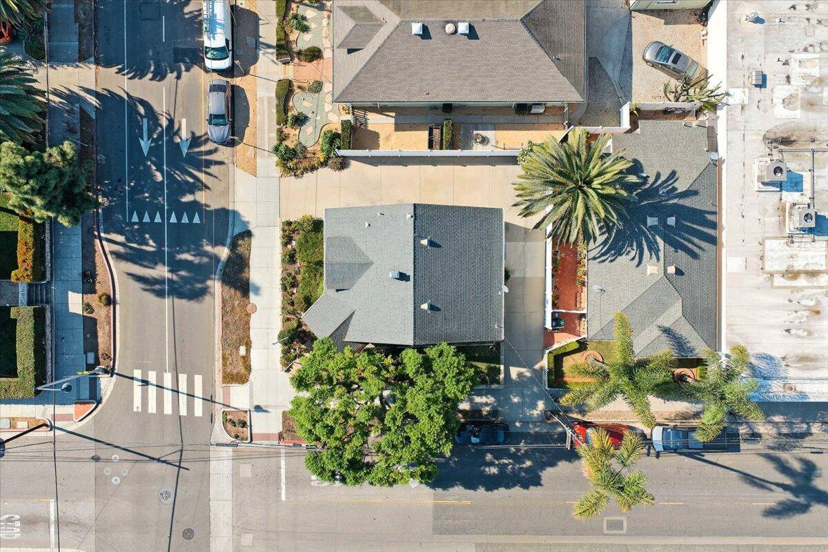 136 West Figueroa Street, Santa Barbara, CA 93101