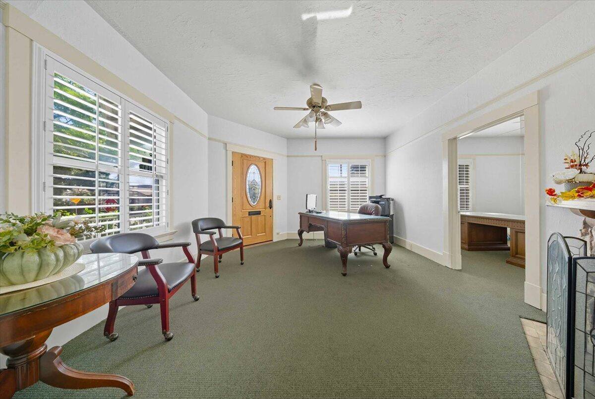 136 West Figueroa Street, Santa Barbara, CA 93101