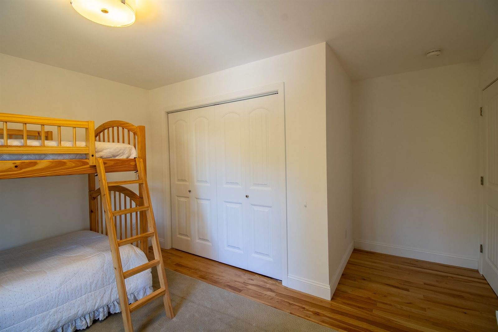 29 Merritt Drive, Orono, ME 04473