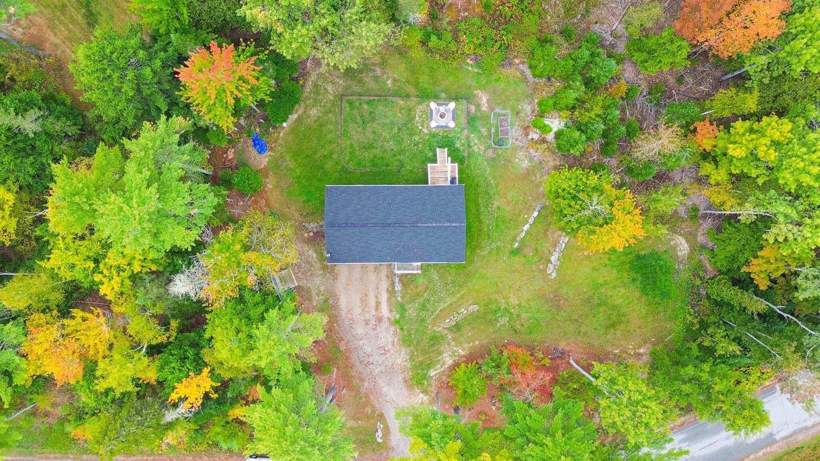 29 Merritt Drive, Orono, ME 04473