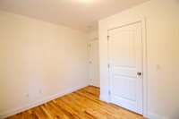 29 Merritt Drive, Orono, ME 04473