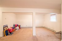 29 Merritt Drive, Orono, ME 04473