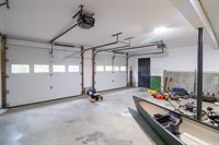 29 Merritt Drive, Orono, ME 04473