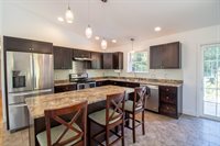 29 Merritt Drive, Orono, ME 04473