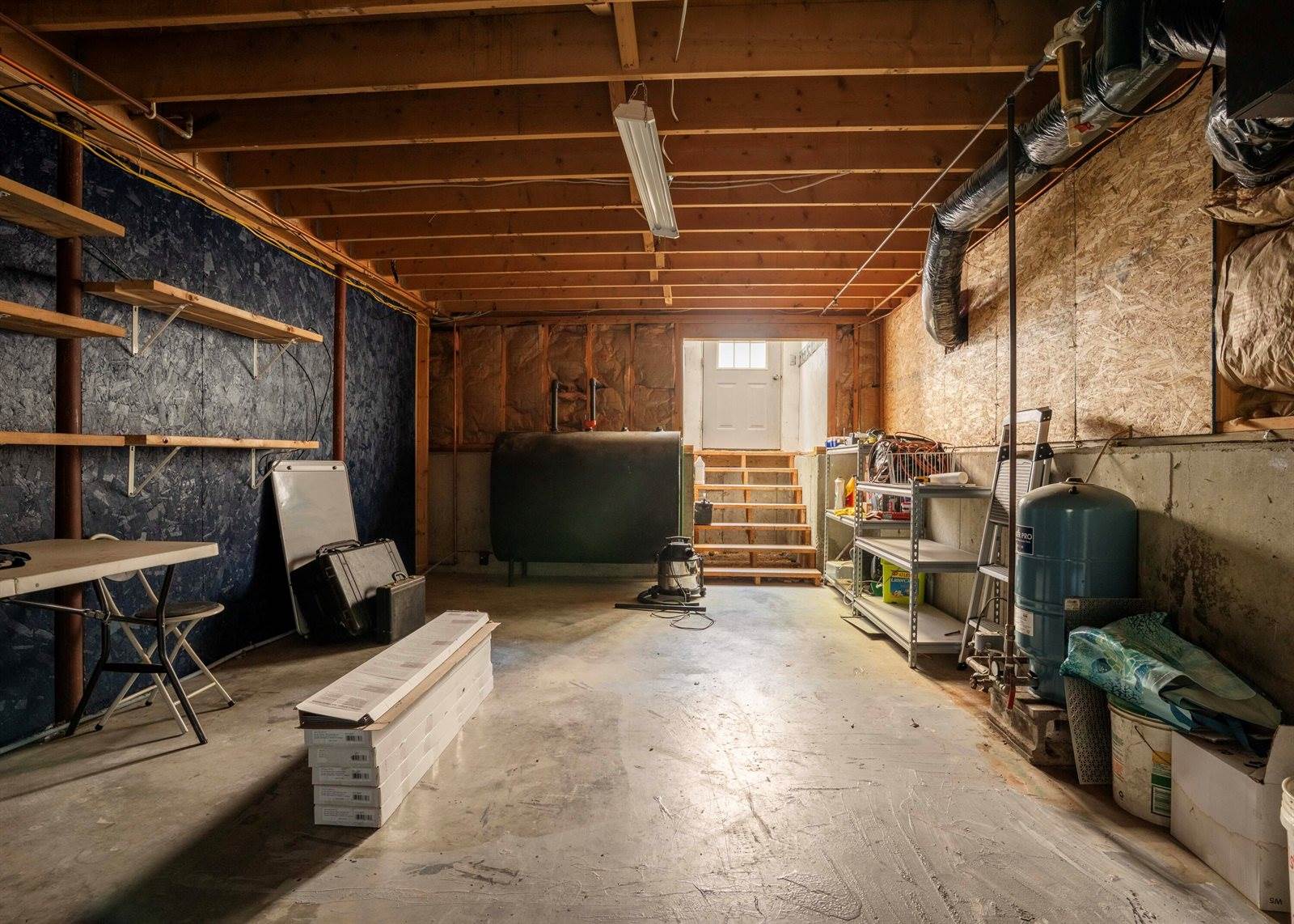 555 Westwood Drive, Hermon, ME 04401