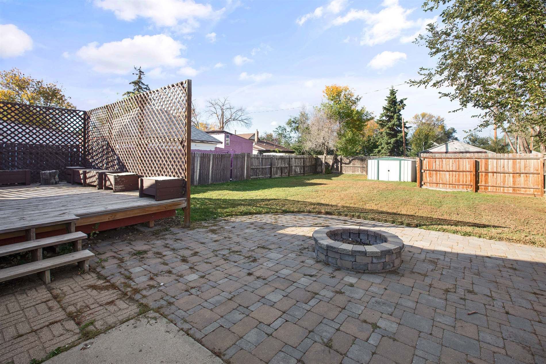 416 7th St W, Williston, ND 58801