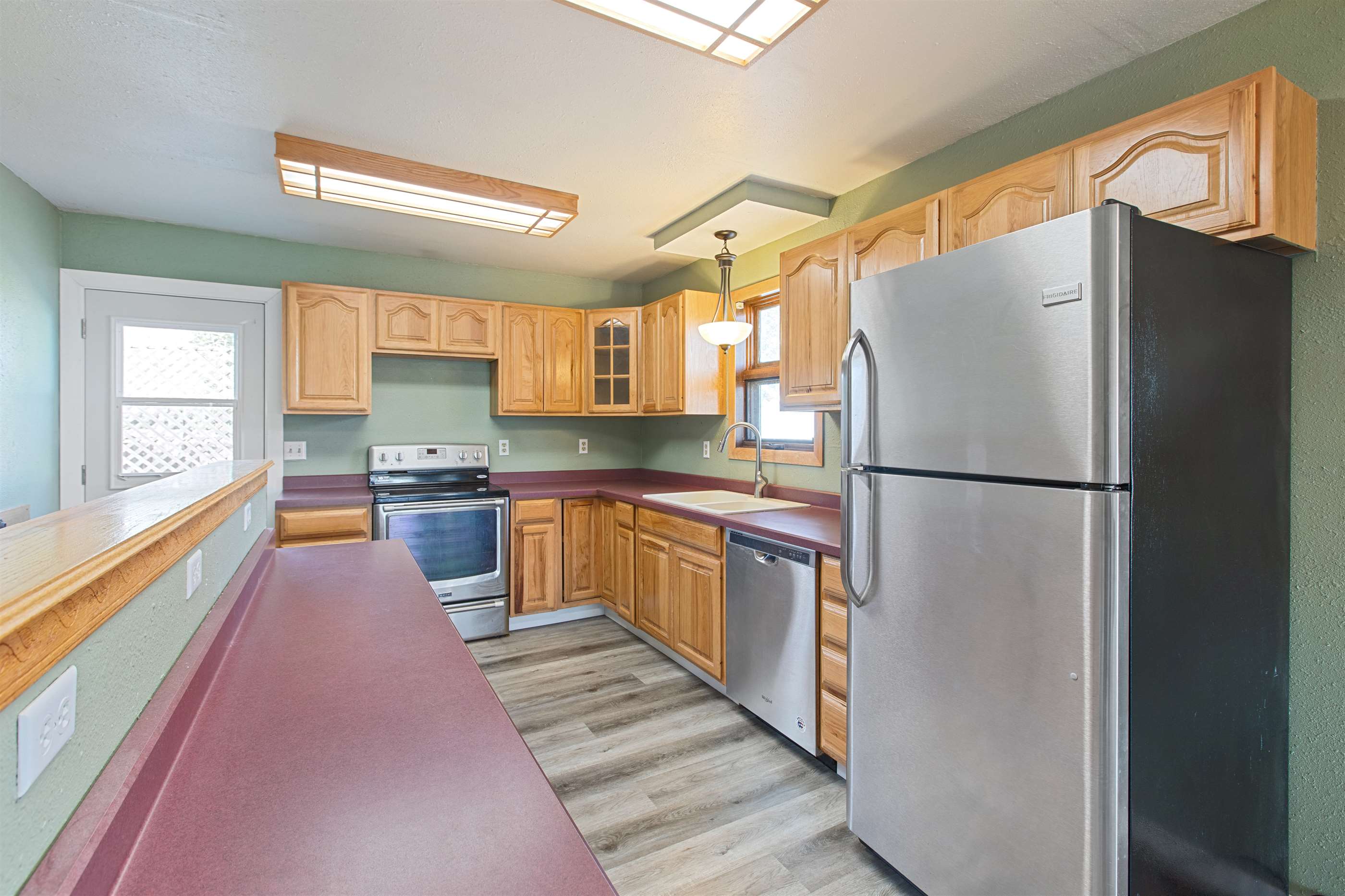 416 7th St W, Williston, ND 58801