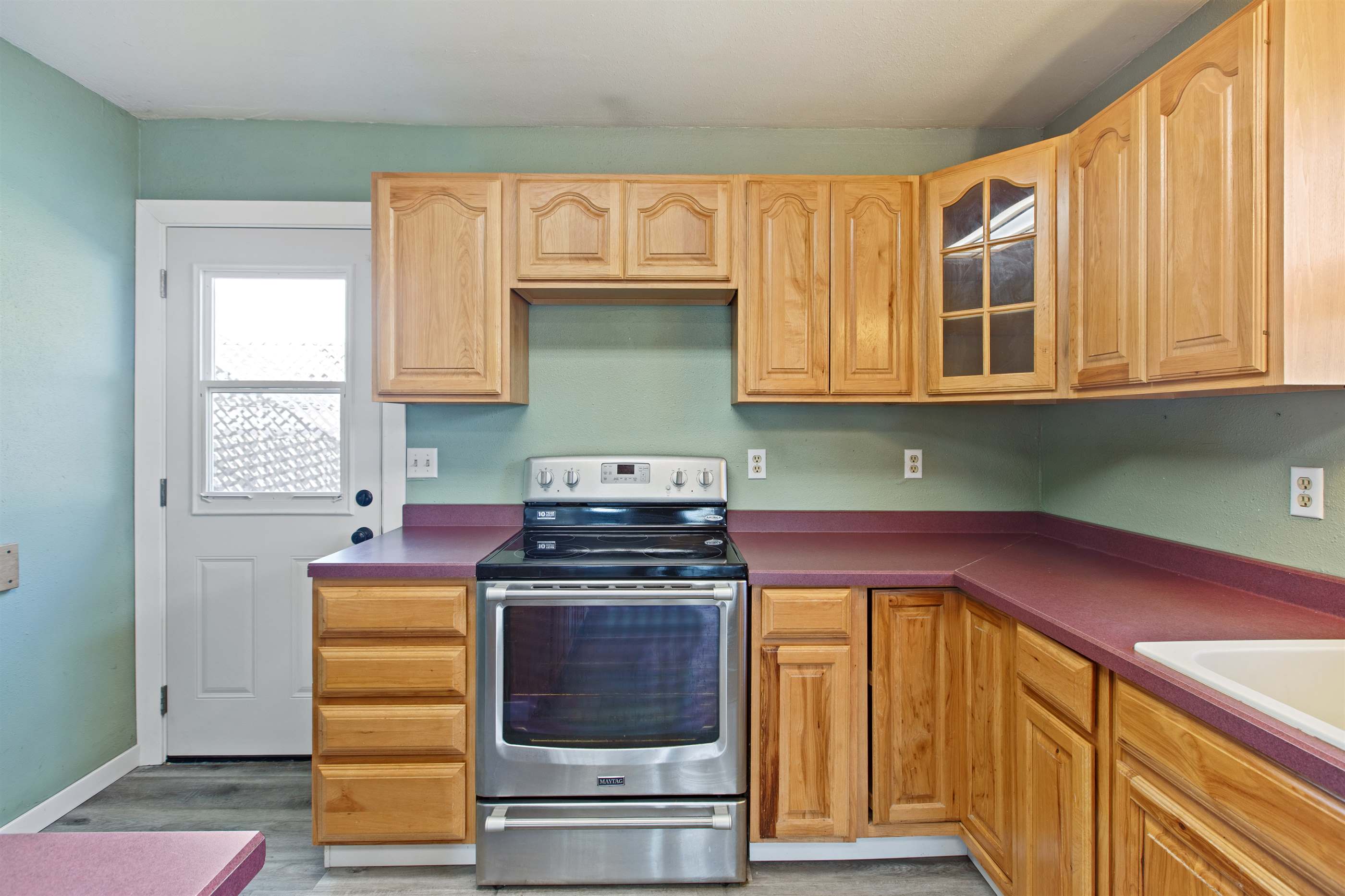 416 7th St W, Williston, ND 58801