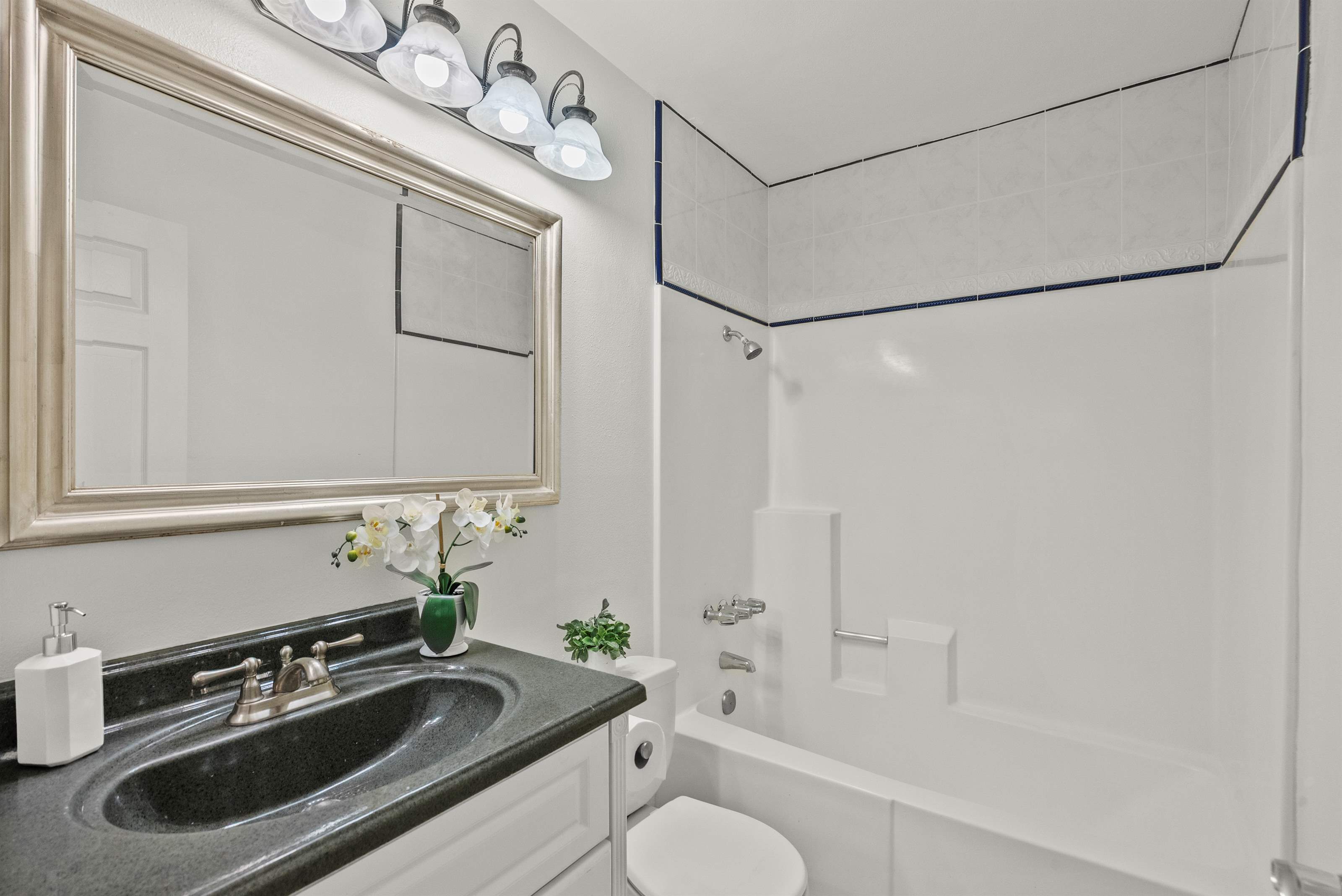 15710 Ada Street, Canyon Country, CA 91387