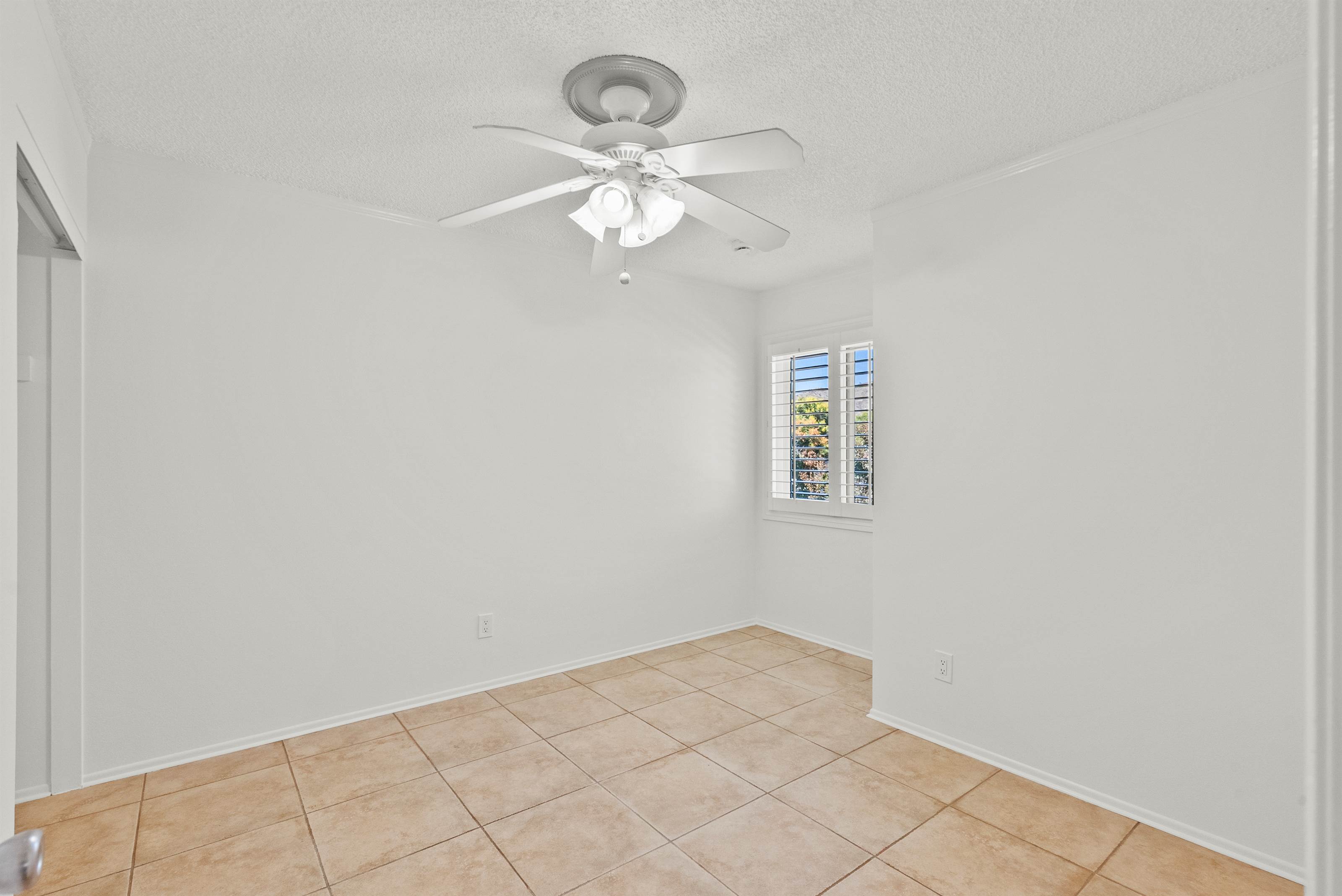 15710 Ada Street, Canyon Country, CA 91387