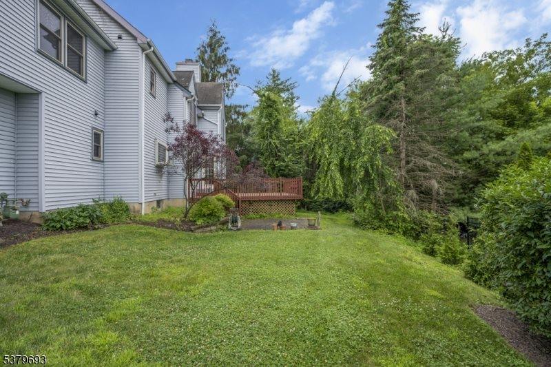 1 Woodland Terrace, Bloomsbury Boro, NJ 08804