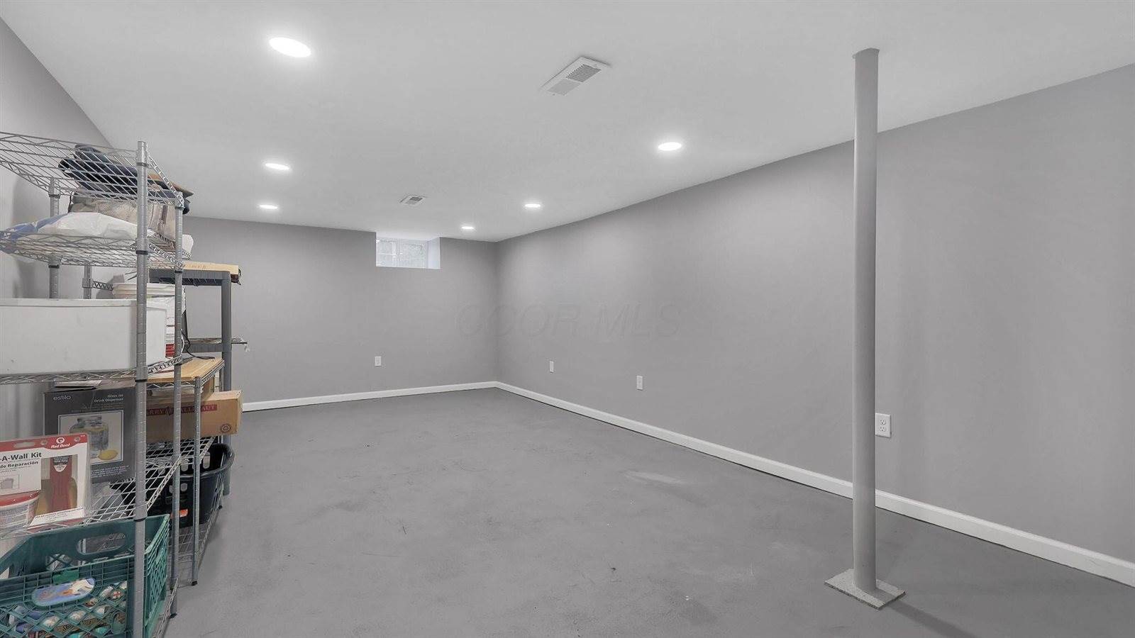 2765 Joyce Avenue, Columbus, OH 43211