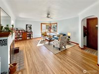 328 Percival Street NW, Olympia, WA 98502