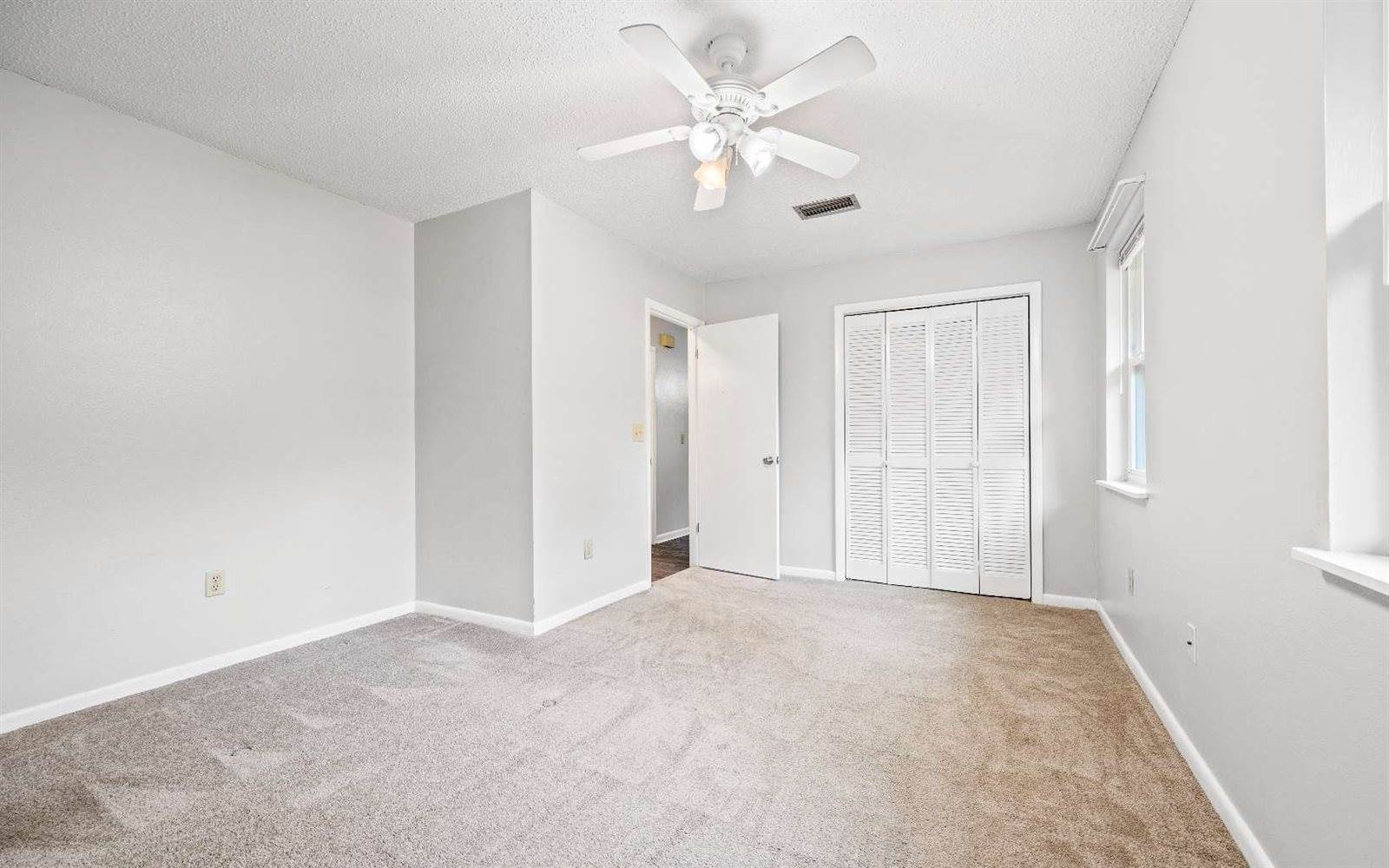 206 SE Doug Moore Dr, Lake City, FL 32025