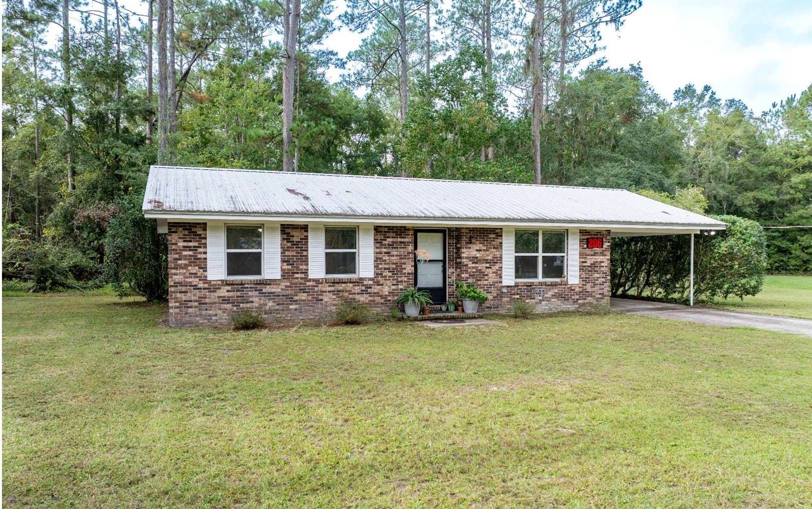 206 SE Doug Moore Dr, Lake City, FL 32025
