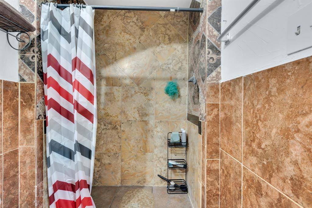 4578 Bonanza Lane, Dallas, TX 75211