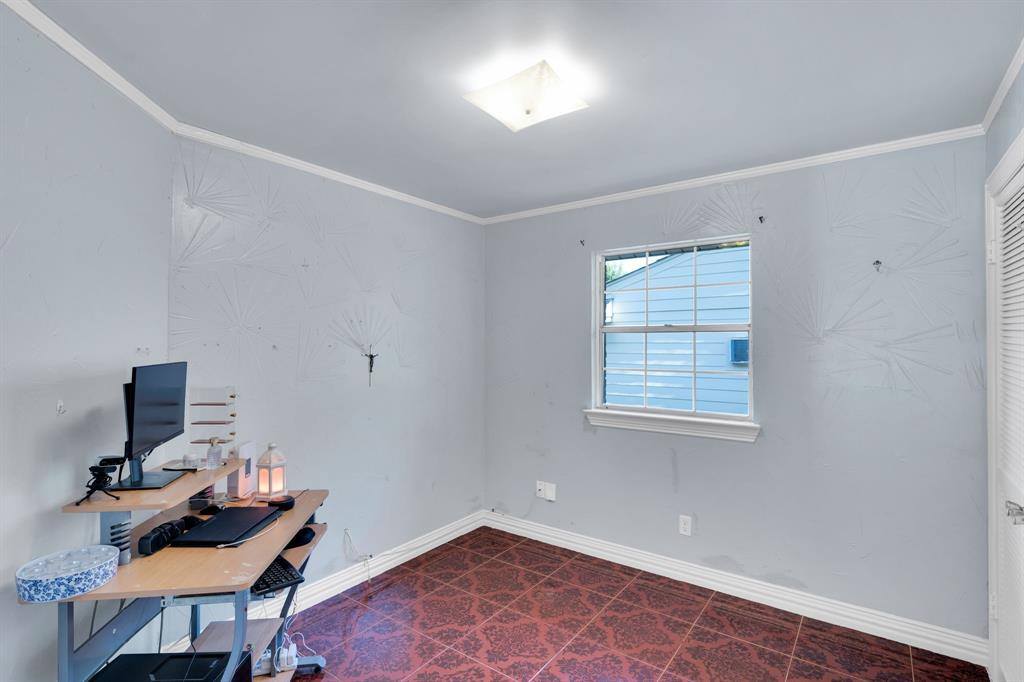 4578 Bonanza Lane, Dallas, TX 75211