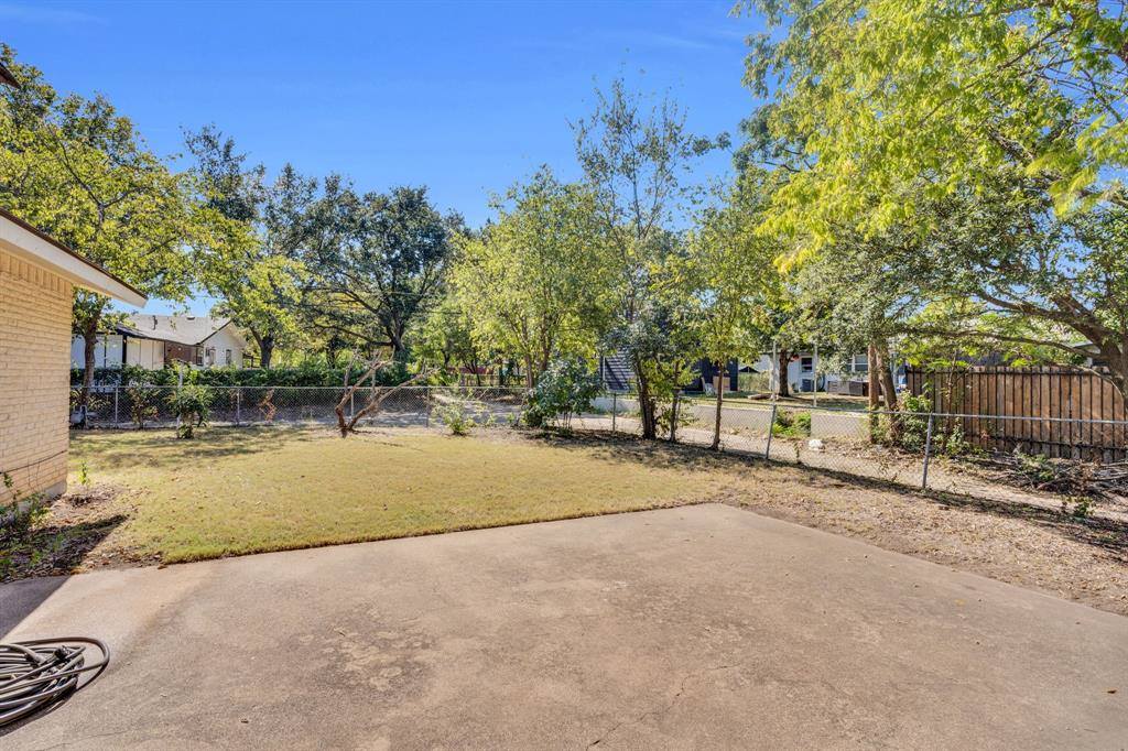 4578 Bonanza Lane, Dallas, TX 75211