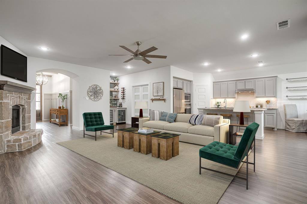 801 Glen Crossing Drive, Celina, TX 75009