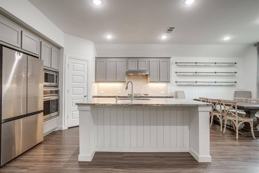 801 Glen Crossing Drive, Celina, TX 75009