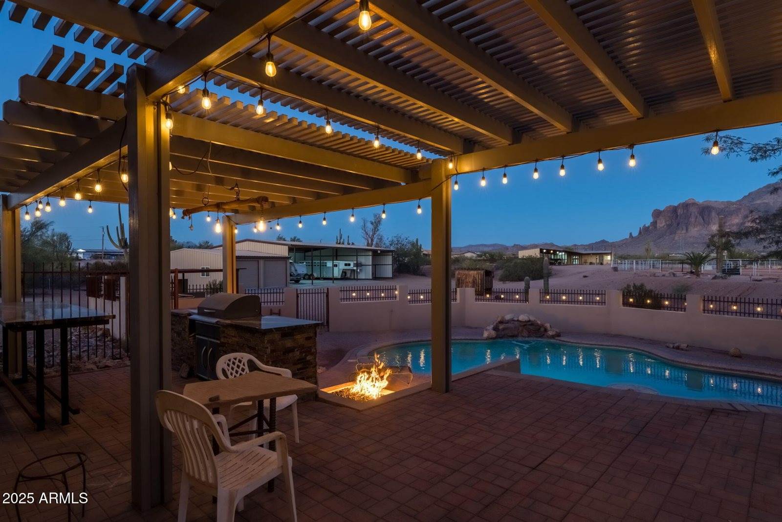 2530 East Mckellips Boulevard, Apache Junction, AZ 85119