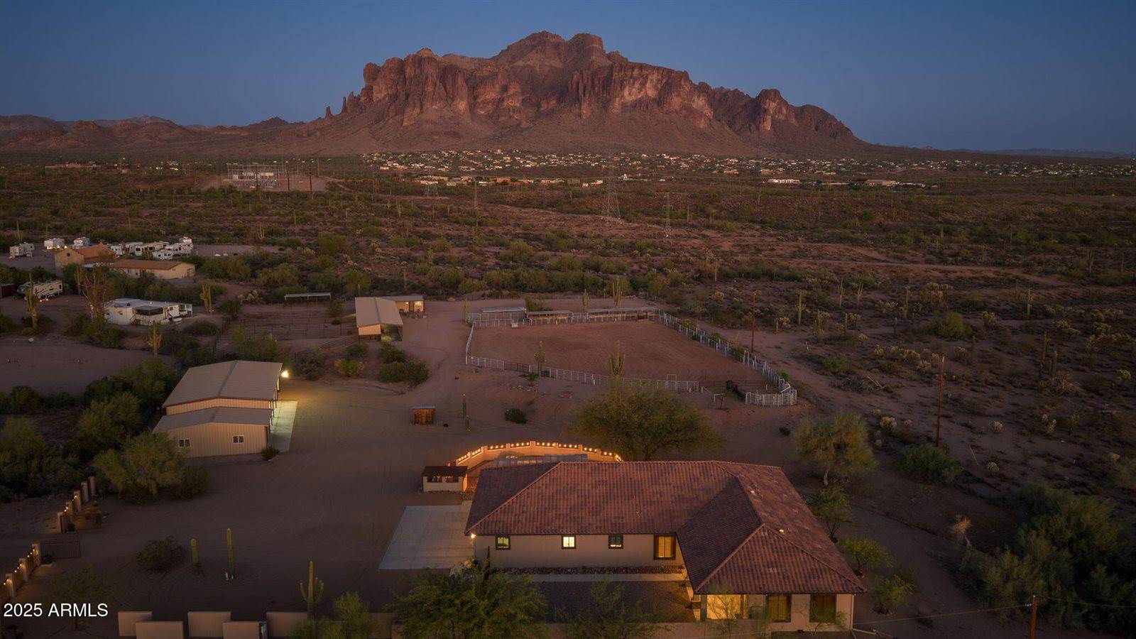 2530 East Mckellips Boulevard, Apache Junction, AZ 85119