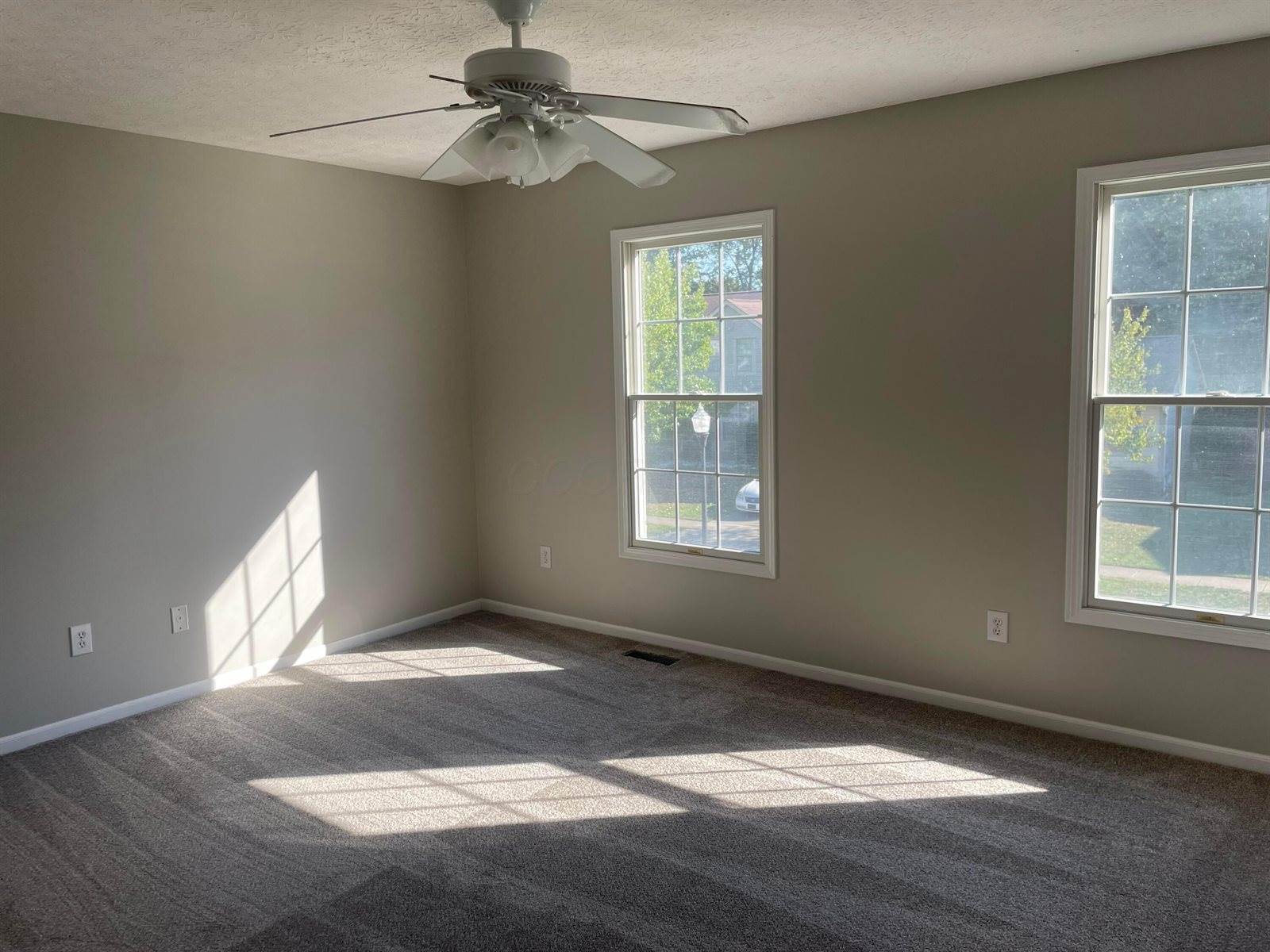 7026 Weurful Drive, Canal Winchester, OH 43110