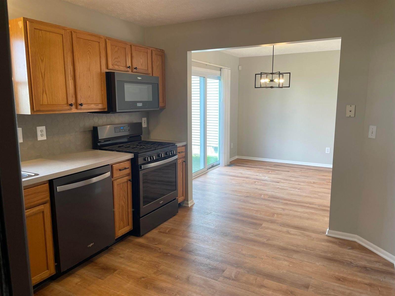 7026 Weurful Drive, Canal Winchester, OH 43110