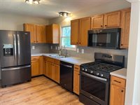 7026 Weurful Drive, Canal Winchester, OH 43110