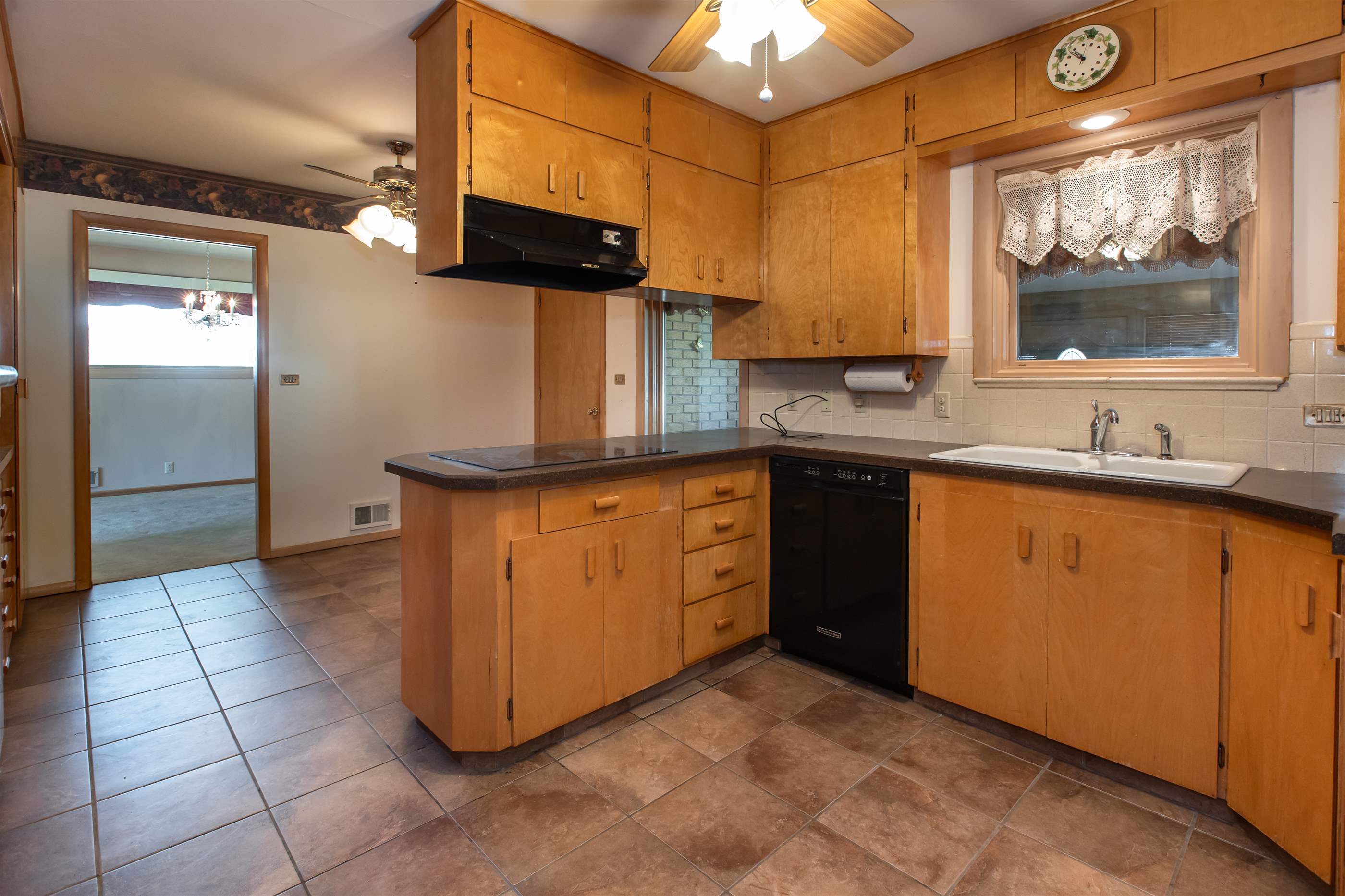 210 SE Seminole, Satanta, KS 67870