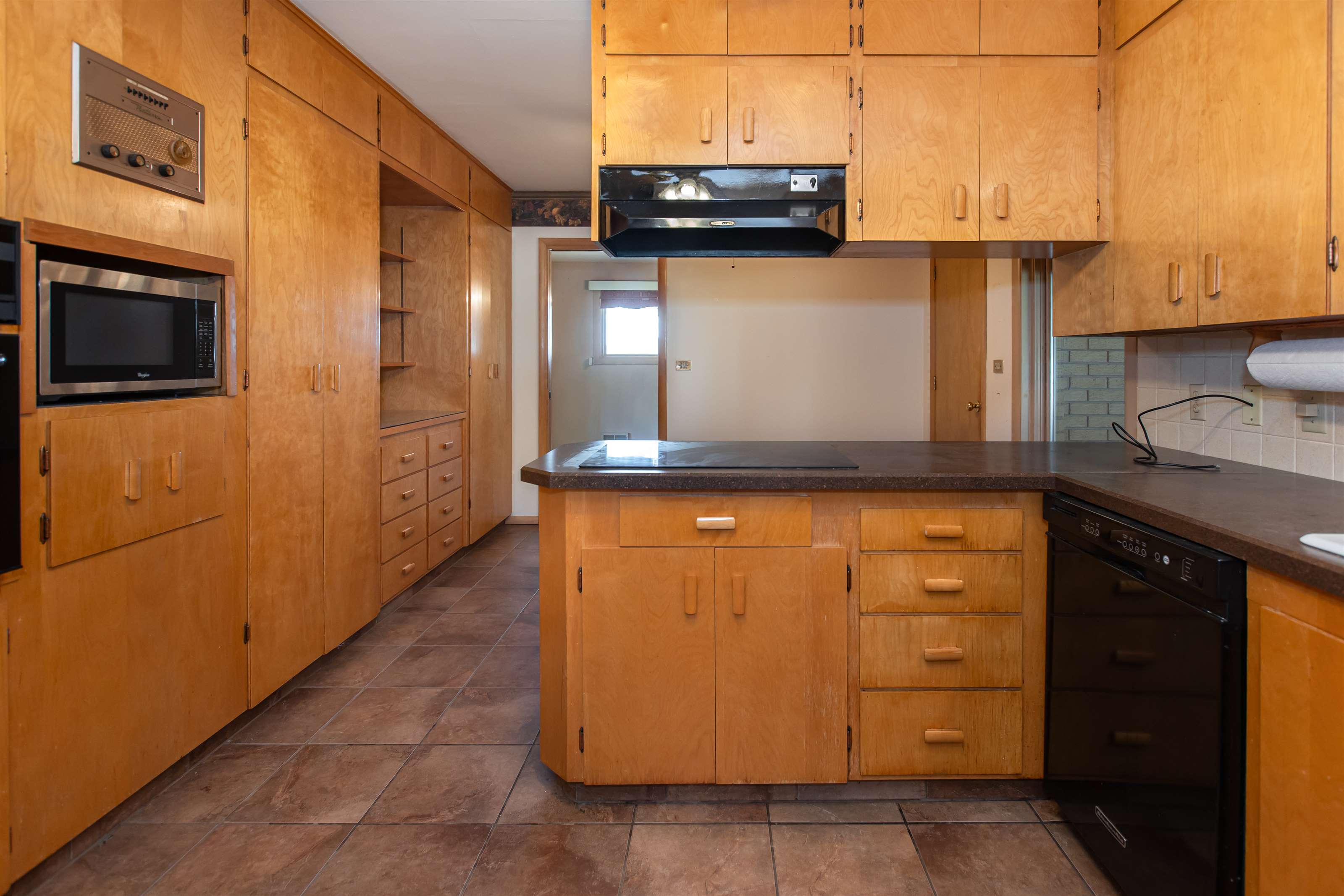 210 SE Seminole, Satanta, KS 67870