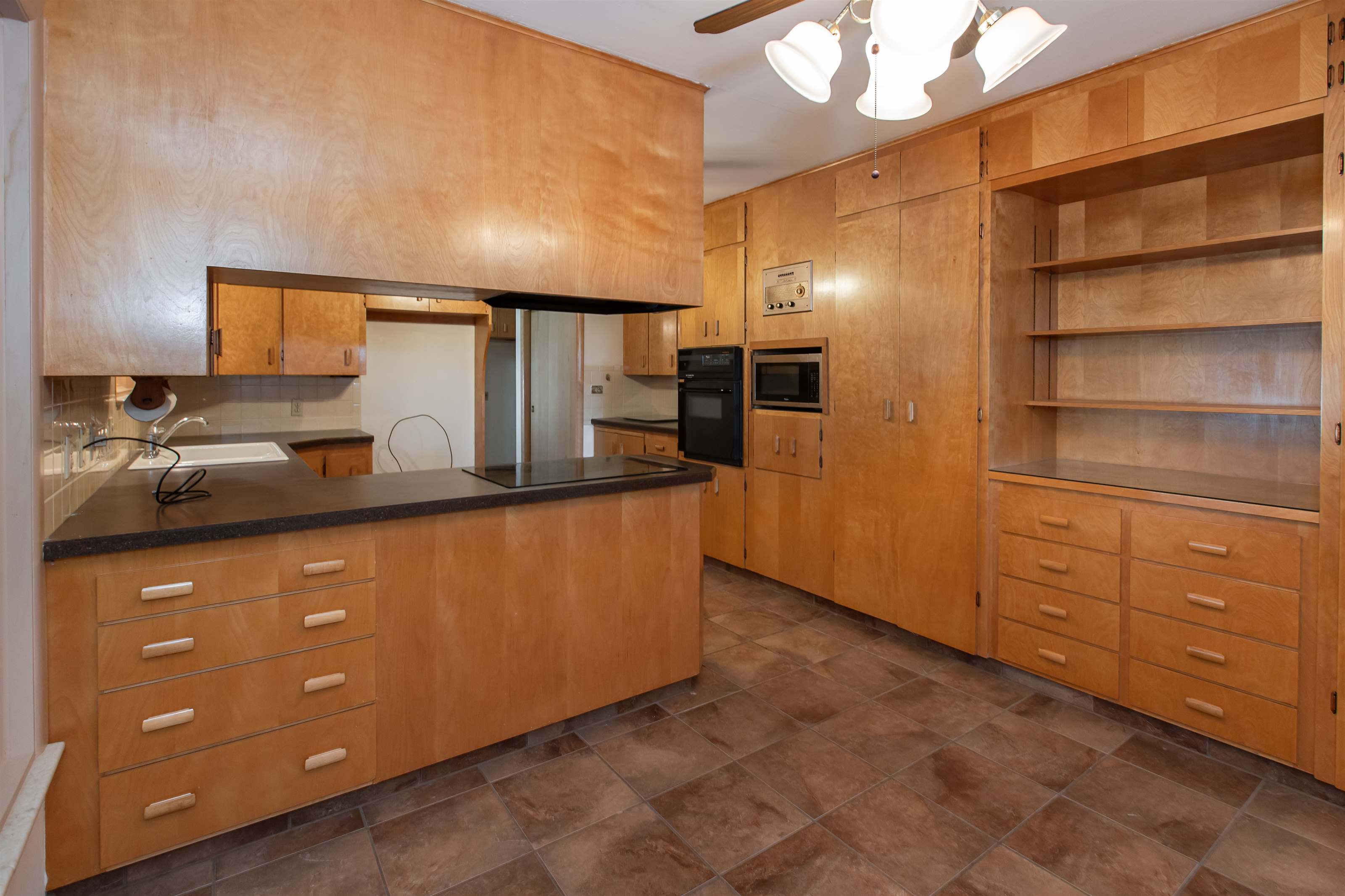 210 SE Seminole, Satanta, KS 67870