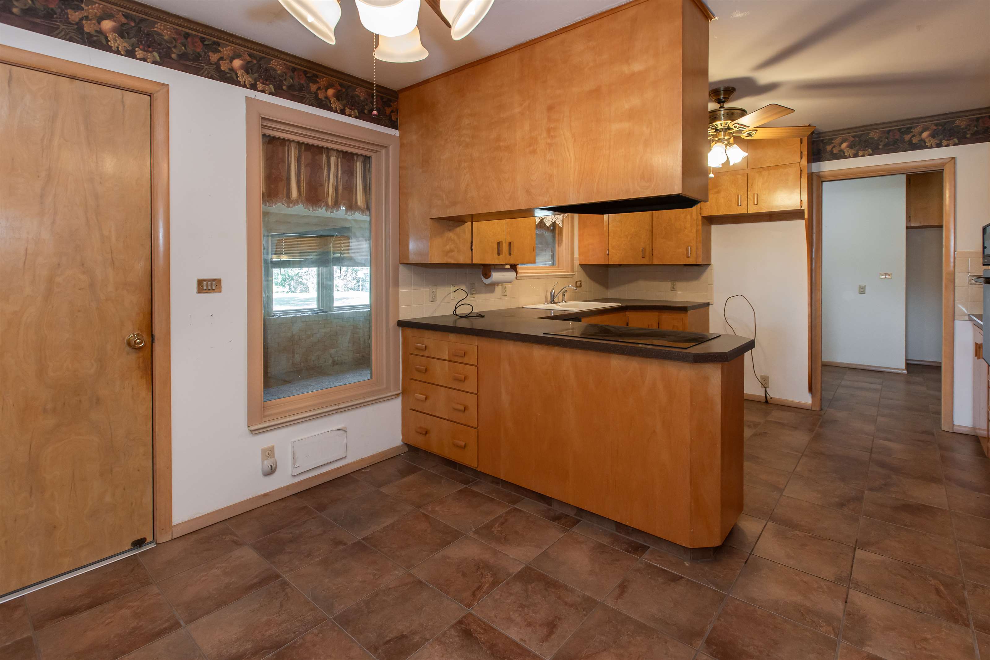 210 SE Seminole, Satanta, KS 67870