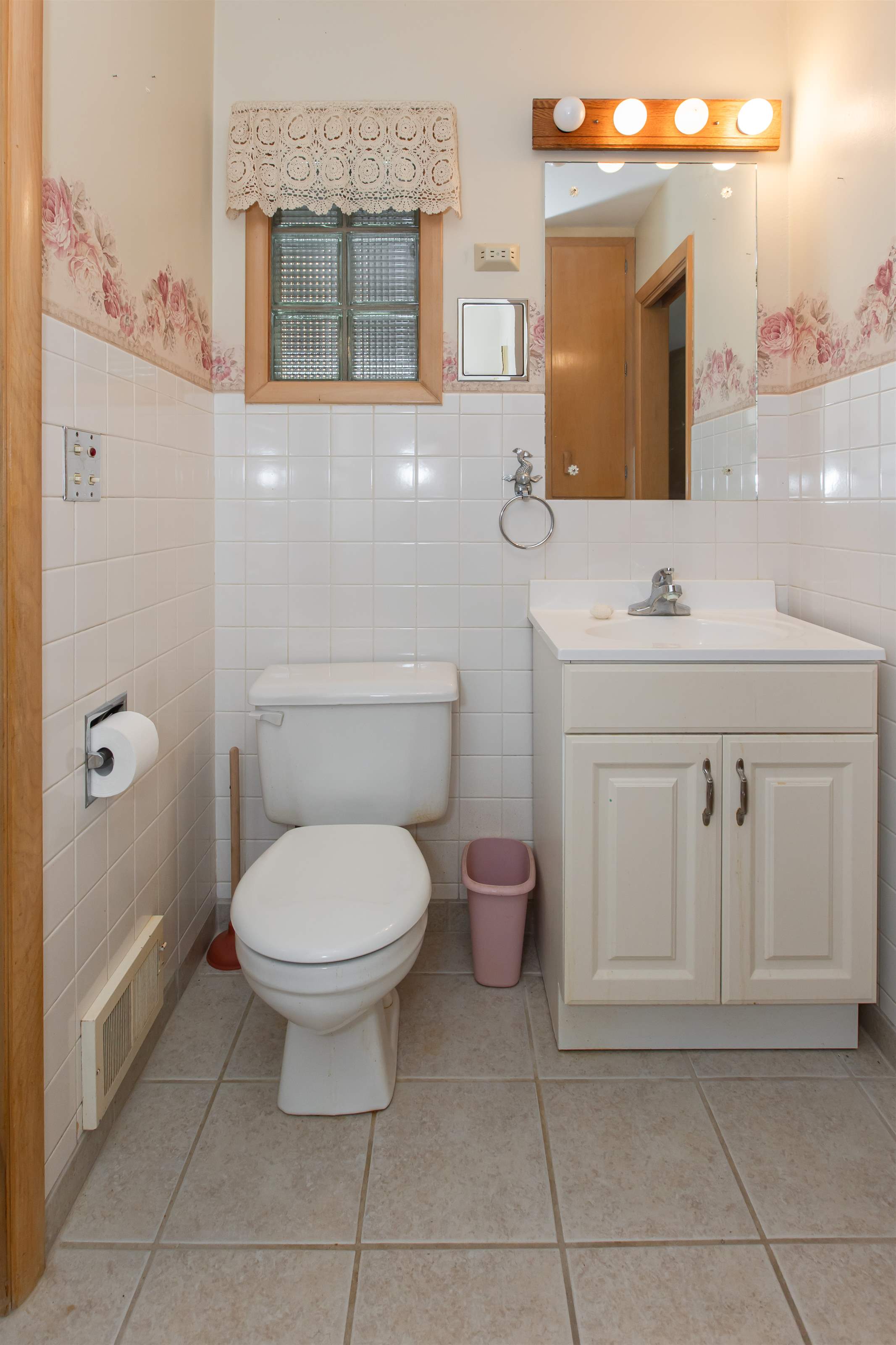 210 SE Seminole, Satanta, KS 67870