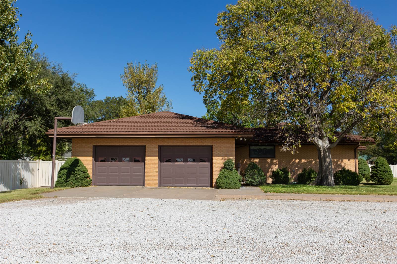 210 SE Seminole, Satanta, KS 67870