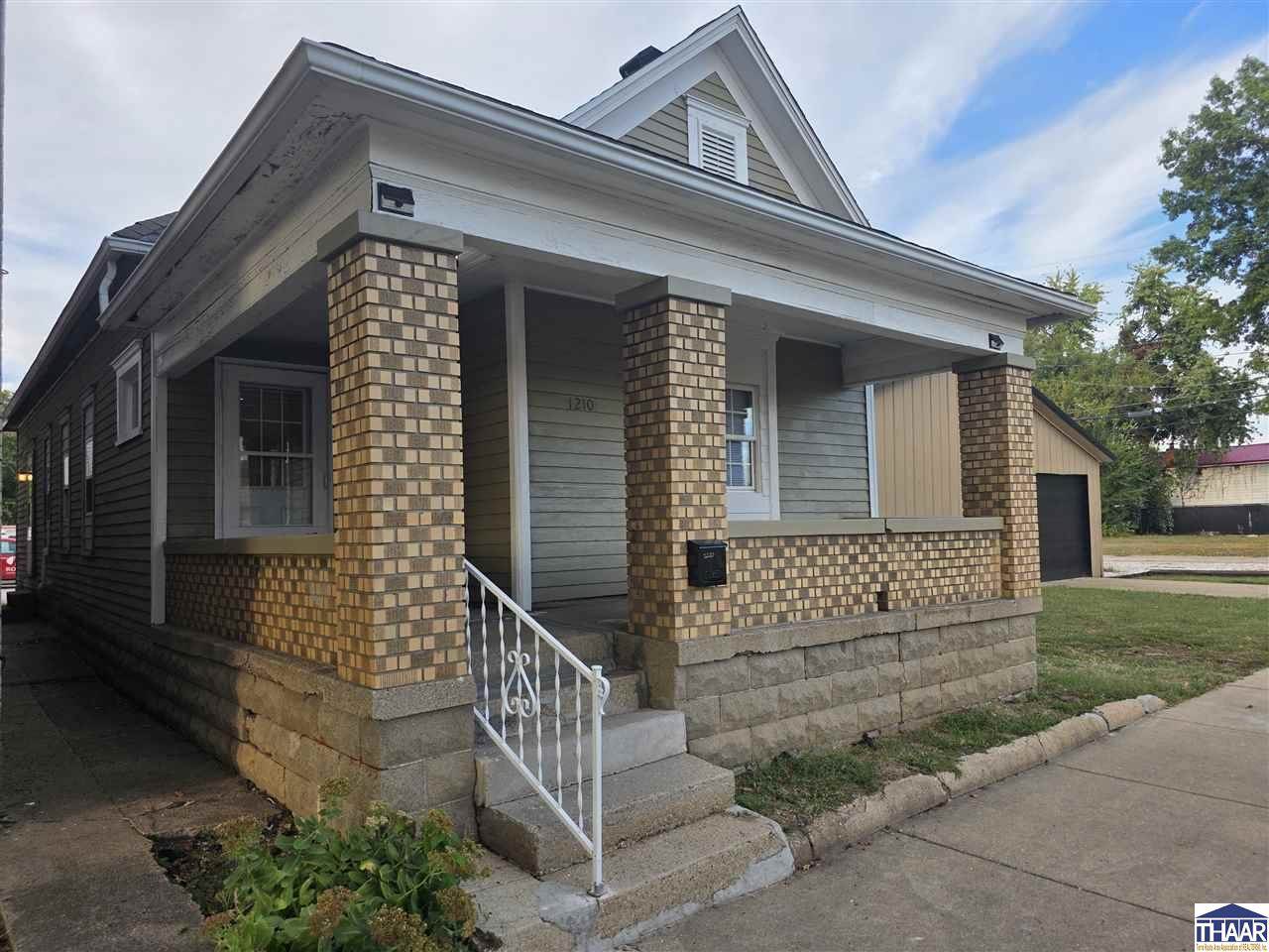 1210 Mulberry, Terre Haute, IN 47807