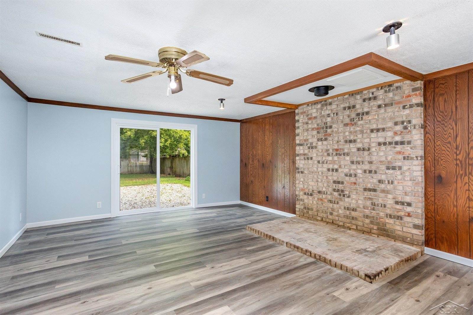 209 Sparling Drive, Saginaw, MI 48609