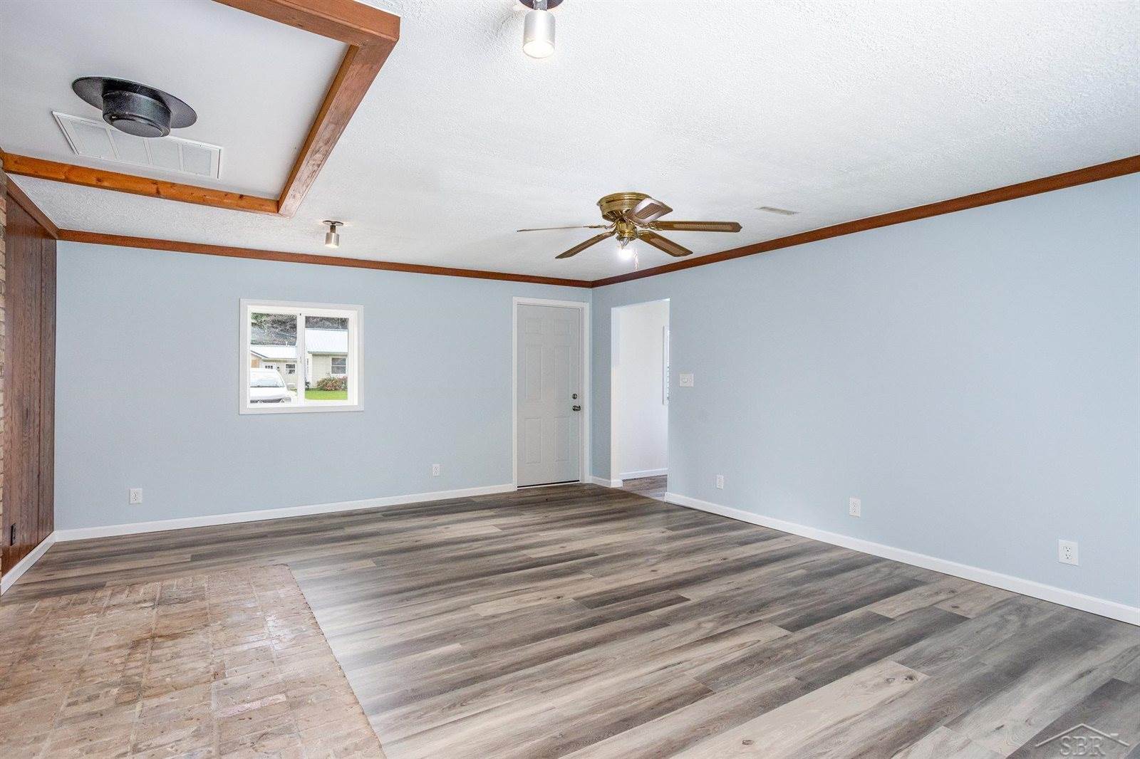 209 Sparling Drive, Saginaw, MI 48609