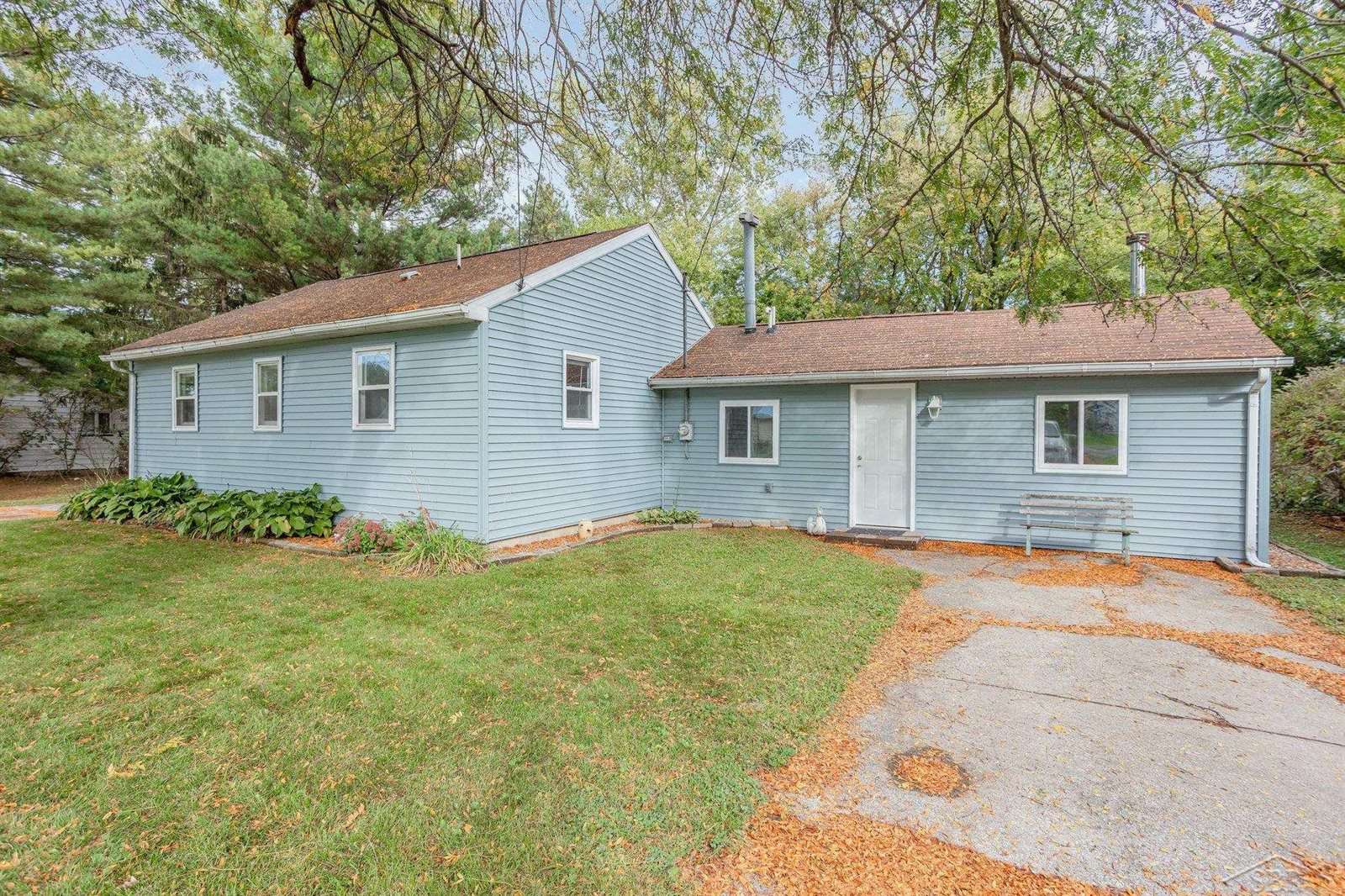 209 Sparling Drive, Saginaw, MI 48609